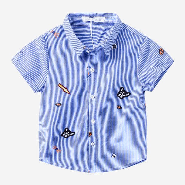 合适示例：服装方向正常，主体完整，背景干净，图片 童装2.jpeg